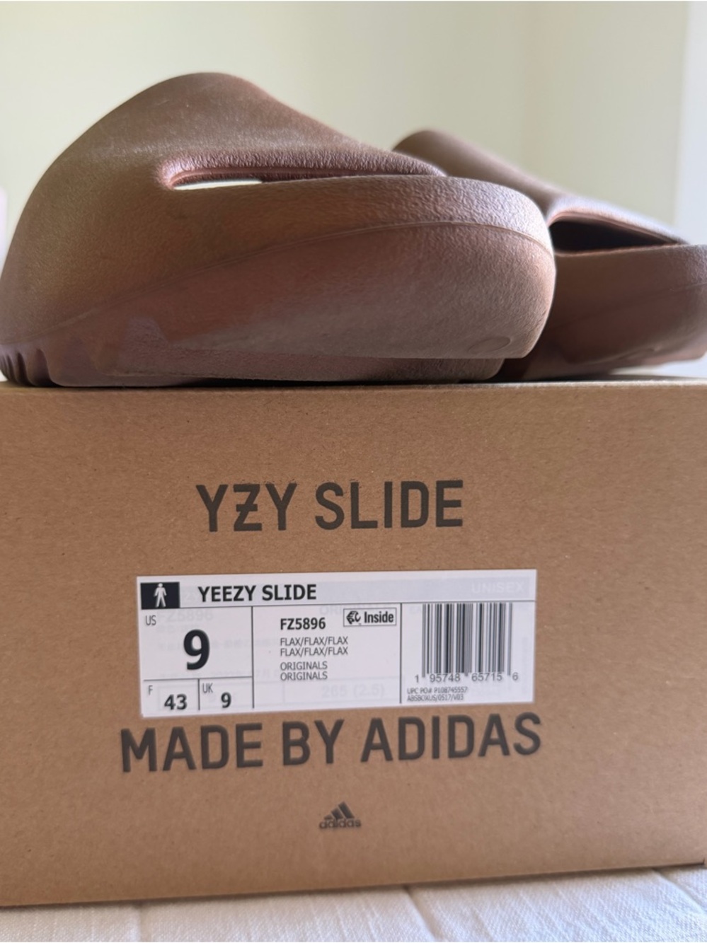Adidas Yeezy Brown Slides Sandals - Picture 3 of 6